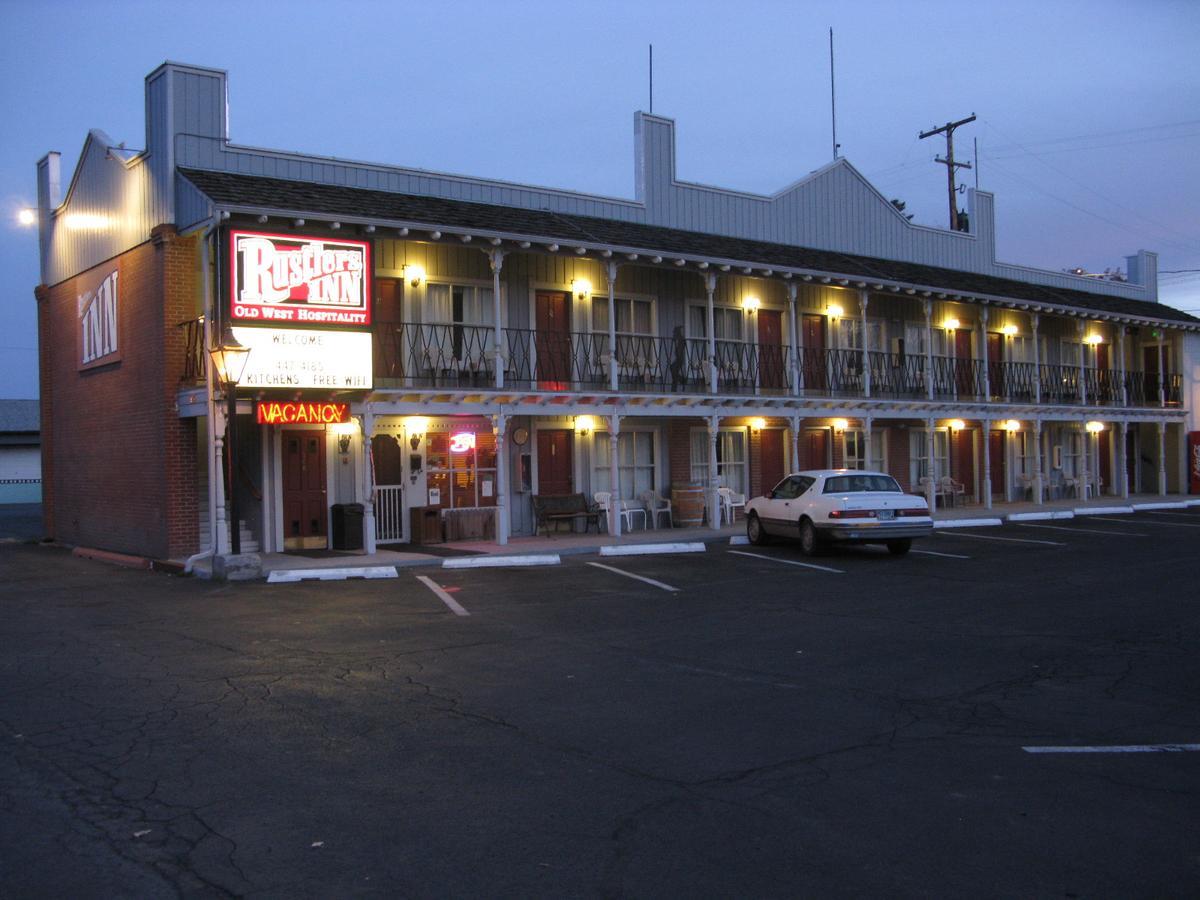 Rustlers Inn Prineville Exteriér fotografie